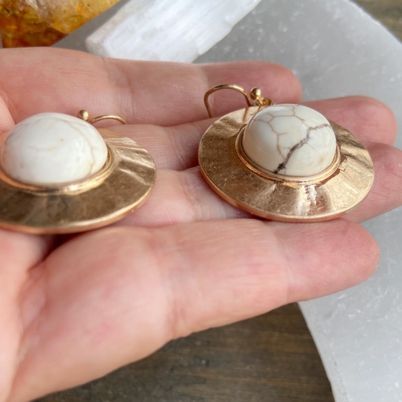 WHITE BUFFALO TURQUOISE BIG STATEMENT EARRINGS - Picture 3 of 13